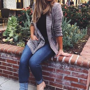 Plaid oversized double breasted blazer
